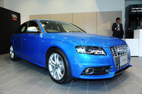 【アウディ S4 新型発表】写真蔵…燃費と出力を両立したフラッグシップ 画像