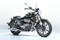 ロイヤルエンフィールド、新型クルーザー『スーパーメテオ650』の予約受注開始…価格は97万9000円より 画像