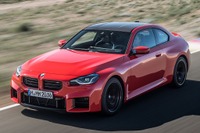 BMW『M2』新型、M3譲りの直6ツインターボは460馬力…グッドウッド2023出展へ 画像