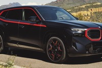 BMW M 最強電動SUV『XM』、748馬力「レーベル・レッド」…グッドウッド2023出展へ 画像