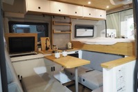木の温もりを感じる非日常の第3の空間:デルタリンク「サードスペース ブレス54 SL/DD」…東京キャンピングカーショー2023 画像
