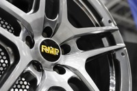 新型プリウスにもハマる! RMPやナイトロパワーの最新作をMIDが展示…群馬パーツショー2023 画像