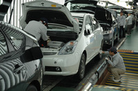 国内自動車生産、56.2%減と過去最大のマイナス幅…2月実績 画像