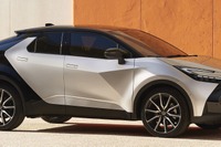 トヨタ『C-HR』新型にPHEV、EVモードは66km…「GR SPORT」も設定 画像