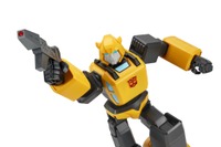 片足スクワットもできる! 最先端ロボットトイ『バンブルビーパフォーマンス』発売 画像