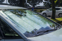 効果は限定的? それでも「サンシェード」+「窓開け」はやっておくべき!…駐車時の温度上昇対策【カーライフ 社会・経済学】 画像