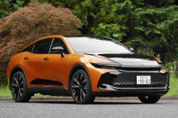 【トヨタ クラウン RS 新型試乗】ドライバーズカーとして選ぶなら断然「RS Advanced」…中村孝仁 画像