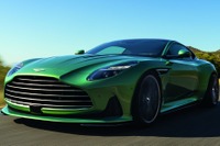 アストンマーティンの新型車、『DB12』にオープン版か 8月18日発表 画像