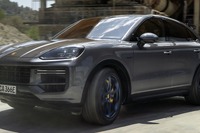 最高速305km/hのPHEV…ポルシェ カイエンクーペ に高性能「GTパッケージ」設定 画像