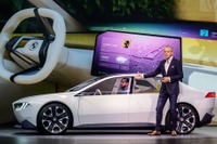 BMWの次世代「iDrive」、2025年以降に新型EV『ノイエ・クラッセ』に搭載へ…IAAモビリティ2023 画像