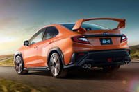 スバル『WRX S4』に待望の「大型リヤスポイラー」が復活! 画像