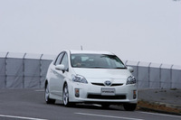 トヨタ プリウス 新型…排気量アップの効能 画像