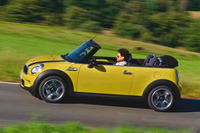 MINI コンバーチブル 新型発表…燃費性能40%アップ 画像