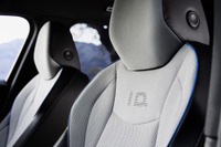 VWのEVセダン『ID.7』、ツボ押しマッサージ機能付きシート設定…骨盤活性化効果も 画像