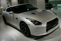 【日産 GT-R スペックV 試乗】エイペックスを突き刺すフットワーク…木下隆之 画像
