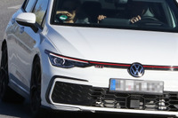 ホットハッチの代名詞、ついに電動化!? VW『ゴルフGTI』改良新型はここが変わる! 画像