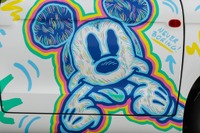 フィアット『トッポリーノ』の抽象アート？ 愛嬌たっぷりのミッキーマウスを描く 画像