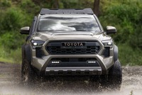 冒険仕様ピックアップトラックだ…トヨタ『タコマ』新型に トレイルハンター を設定 2024年春米国発売 画像