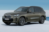 BMW X5、3列シート標準装備のクリーンディーゼルモデルを追加 画像