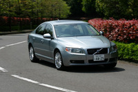 【ボルボ S80 2.5T SE 発売】先進装備による安心感 画像