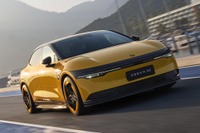 中国のEVブランド「ZEEKR」のセダン『007』、1万台目がラインオフ…納車開始から2か月足らず 画像