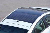 【トヨタ プリウス 新型発表】意外!? ソーラーパネルは充電できず 画像