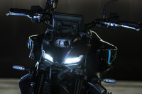 ヤマハ『MT-09』がデザイン、走りを刷新! 新フロントマスク&タンク採用でシャープに進化 画像