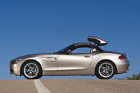 【BMW Z4 新型発売】秀逸なリトラクタブルハードトップ 画像