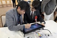 10年後の暮らしを楽しく! 若いアイデアが輝く---モビリティデザインコンテスト表彰式 画像