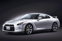 GT-R のニュル記録、ダンロップのランフラットタイヤを装着 画像