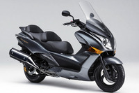 ホンダ シルバーウイング 全面改良…GTを冠して高速走行性能アップ 画像