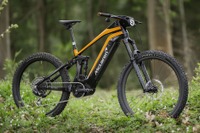 マクラーレン初の電動MTB、スーパーカーのデザインモチーフ採用…欧州発表 画像