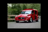 ［動画］フェラーリ F355 とシトロエン 2CV が合体!! 超クレイジーな1台 画像