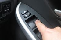 思わぬところに落とし穴! パワーウィンドウ使用上の注意点 画像