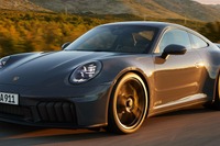ポルシェ初のハイブリッド、『911カレラGTS』改良新型…ルマン勝利から得た技術を活用 画像