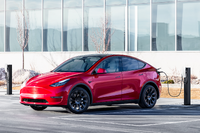 2023年世界で最も売れた車はテスラ『モデルY』、「RAV4」超えて初の首位に［新聞ウォッチ］ 画像