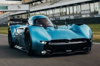 英国の小型シングルシーターEV『スピアリングPURE』が新記録、メルセデスAMG One より速い…ホッケンハイムで 画像