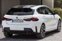 BMW1シリーズ新型に頂点、300馬力の「M135」…グッドウッド2024出展へ 画像