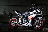 【スズキ GSX-8R 試乗】フラッグシップよりも重要なもの…鈴木大五郎 画像