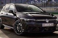 VW ゴルフR 改良新型に「ブラックエディション」を欧州で設定…Rパフォーマンスパッケージ 標準装備 画像
