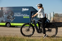 48Vでeバイクを電動アシスト、ペダルトルクは約8倍に ヴァレオが新システム「Cyclee」初公開へ 画像