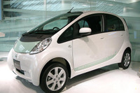 【三菱 i-MiEV 発表】写真蔵…ついに登場、量産型EV 画像