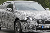 BMWにパナメリカーナグリル? 謎の『2シリーズ』プロトタイプが走行中…実は大きな疑問が 画像