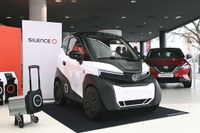 日産、バッテリー交換式の超小型EVを英国で販売へ、サイレンスとの提携を発表 画像