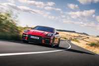 ポルシェ『パナメーラ』新型の「GTS」と「ターボS E-ハイブリッド」の予約開始 画像