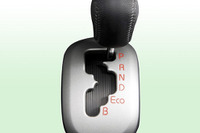 【三菱 i-MiEV 発表】D/ECO/B、3つのモードを設定した訳は? 画像
