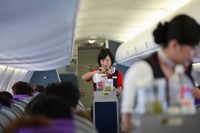 憧れのフライトアテンダント体験…FDAが訓練施設でツアー【夏休み】 画像