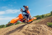KTM『85 SX』に2025年型、モトクロスマシンに近い設計に…8月発売へ 画像