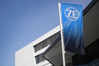 ZF、電動パワートレイン技術に注力へ、事業の再編を計画 画像