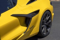 世界で最も「広い」カーボンホイール、最強の新型『コルベット』に装着 画像